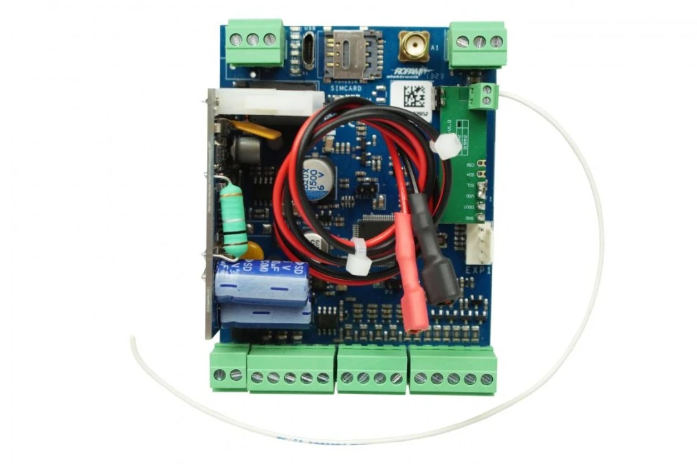 Moduł komunikacyjny LTE 4G/2G, 17VAC/24VDC, 8 wejść, 4 wyjścia, 1000 użytkowników, MultiLTE‑RF‑PS - obrazek 1