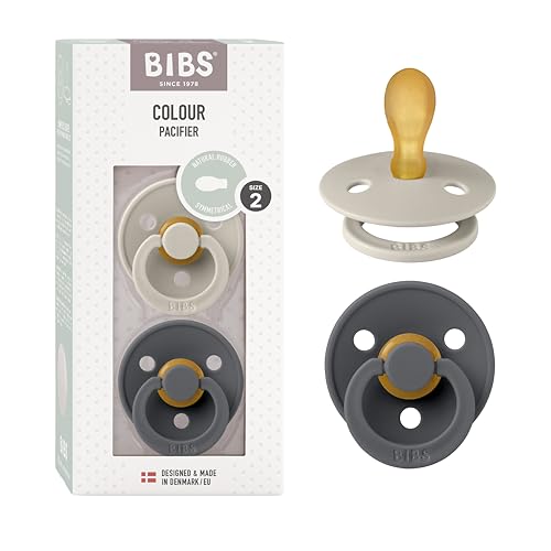 Smoczek BIBS z serii Colour, 2 pak, nie zawiera BPA, Symetryczny kształt gumowej główki. Lateks kauczuku naturalnego, Wyprodukowano w Danii/EU. Rozmiar (6 18 miesięcy), Sand/Iron