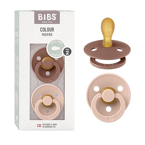 Smoczek BIBS z serii Colour, 2 pak, nie zawiera BPA, Symetryczny kształt gumowej główki. Lateks kauczuku naturalnego, Wyprodukowano w Danii/EU. Rozmiar (6 18 miesięcy), Woodchuck/Blush Smoczek BIBS z serii Colour, 2 pak, nie zawiera BPA, Symetryczny kształt gumowej główki. Lateks kauczuku naturalnego, Wyprodukowano w Danii/EU. Rozmiar (6 18 miesięcy), Woodchuck/Blush