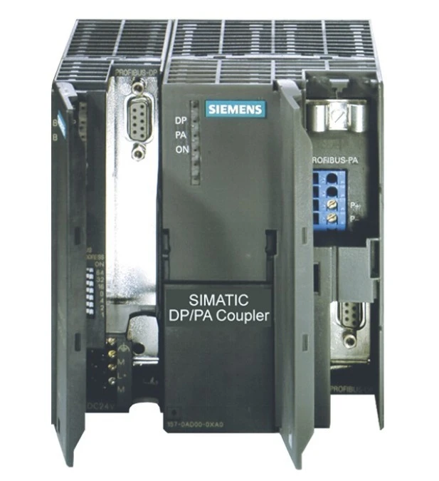 Moduł komunikacyjny programowalnych sterowników przemysłowych SIMATIC DP 6ES7157‑0AD82‑0XA0 - obrazek 1