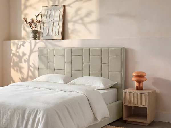 Zagłówek do łóżka 160 cm – Welur – Taupe – HERMINE 3573592 Zagłówek do łóżka 160 cm – Welur – Taupe – HERMINE 3573592