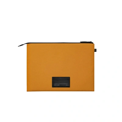 Native Union W.F.A Sleeve Minimalistyczny pokrowiec na MacBooka, Kraft 14′ Native Union W.F.A Sleeve Minimalistyczny pokrowiec na MacBooka, Kraft 14′